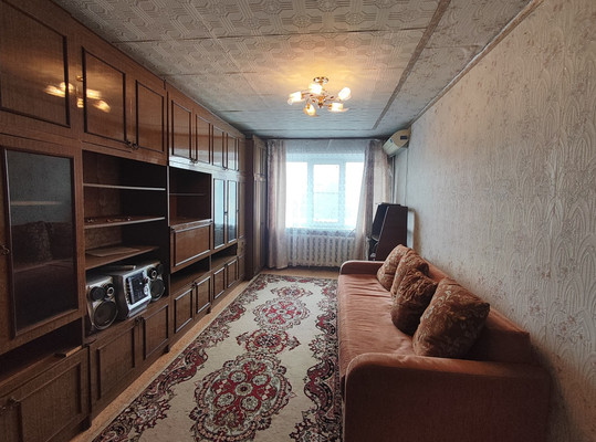 Продам двухкомнатную (2-комн.) квартиру, Соколовская ул, 1к2, Рязань г