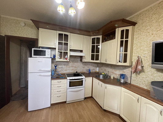 Продам однокомнатную (1-комн.) квартиру, Малышева ул, 13к3, Москва г