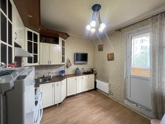 Продам однокомнатную (1-комн.) квартиру, Малышева ул, 13к3, Москва г