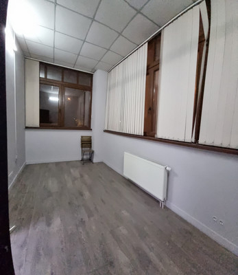 Продам многокомнатную квартиру, Нежинская ул, 8к3, Москва г