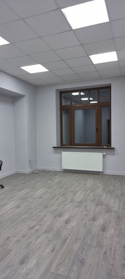Продам многокомнатную квартиру, Нежинская ул, 8к3, Москва г