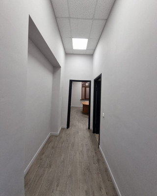 Продам многокомнатную квартиру, Нежинская ул, 8к3, Москва г