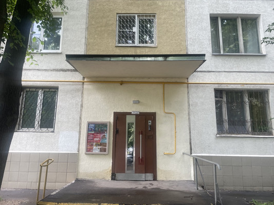 Продам однокомнатную (1-комн.) квартиру, Молдагуловой ул, 22к3, Москва г