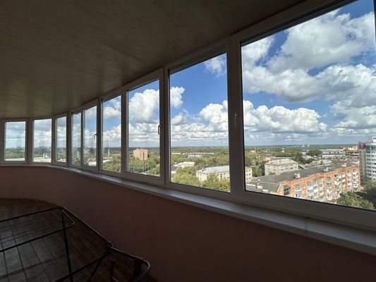 Сдам трехкомнатную (3-комн.) квартиру, Первомайский пр-кт, 76к3, Рязань г