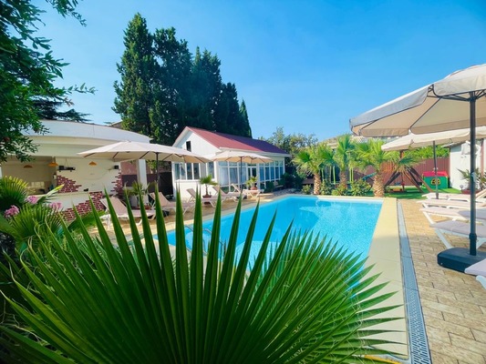 Продам коммерческое помещение 380 м2, Центральная ул, 12, Рыбачье с