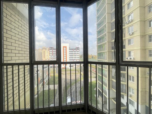 Продам двухкомнатную (2-комн.) квартиру, Чечёрский проезд, 134к1, Москва г