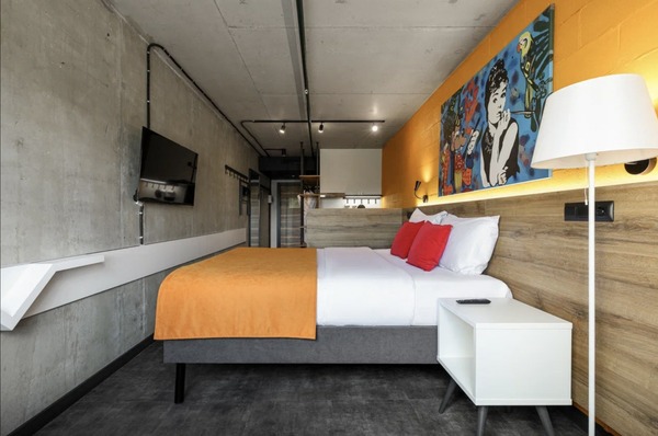 Сдам однокомнатную (1-комн.) квартиру, Орджоникидзе ул, 44Ак1, Санкт-Петербург г