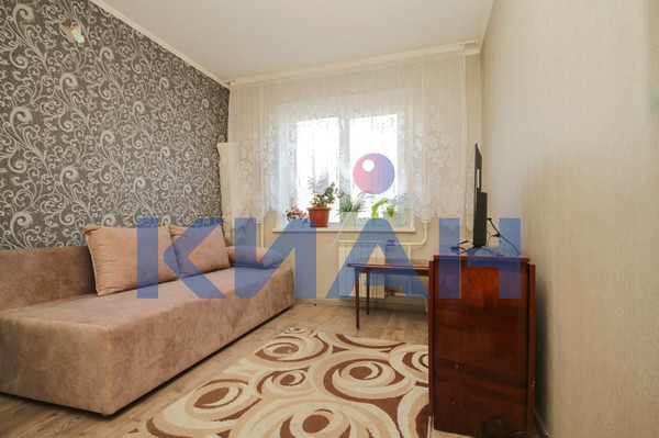 Продам трехкомнатную (3-комн.) квартиру, Александра Матросова ул, 30/4, Красноярск г