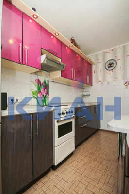 Продам трехкомнатную (3-комн.) квартиру, Александра Матросова ул, 30/4, Красноярск г