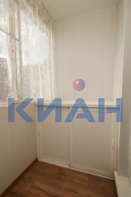 Продам трехкомнатную (3-комн.) квартиру, Александра Матросова ул, 30/4, Красноярск г