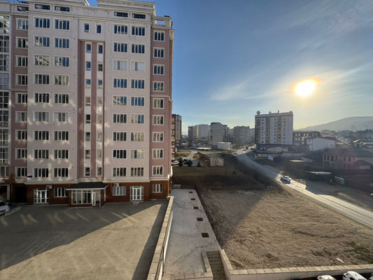 Продам двухкомнатную (2-комн.) квартиру, Атажукина ул, 12к3, Нальчик г