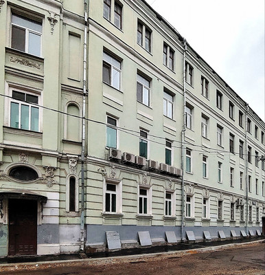 Продам многокомнатную квартиру, Сверчков пер, 10, Москва г