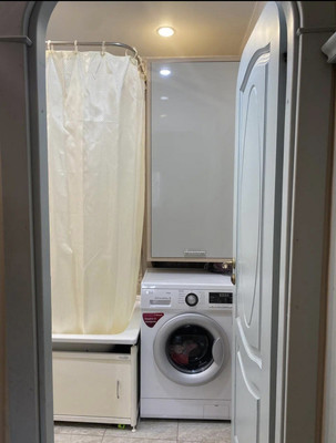 Продам трехкомнатную (3-комн.) квартиру, Зеленый пер, 1, Иркутск г