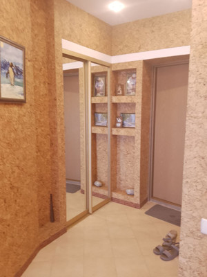 Продам двухкомнатную (2-комн.) квартиру, Без названия ул, 57к1, Никита пгт