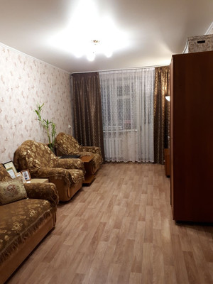 Продам двухкомнатную (2-комн.) квартиру, Чехова ул, 36, Казань г