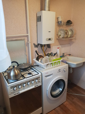 Продам двухкомнатную (2-комн.) квартиру, Чехова ул, 36, Казань г