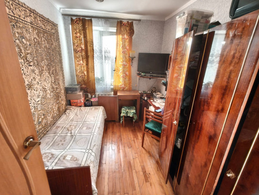 Продам многокомнатную квартиру, Ворошилова ул, 65, Кропоткин г