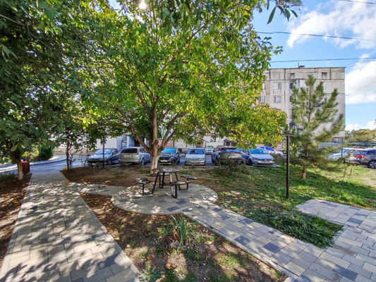 Продам трехкомнатную (3-комн.) квартиру, Данилова ул, 55, Симферополь г