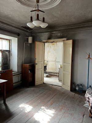 Продам двухкомнатную (2-комн.) квартиру, Проездная ул, 5, Симферополь г