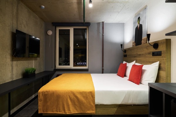 Сдам однокомнатную (1-комн.) квартиру, Орджоникидзе ул, 44Ак2, Санкт-Петербург г