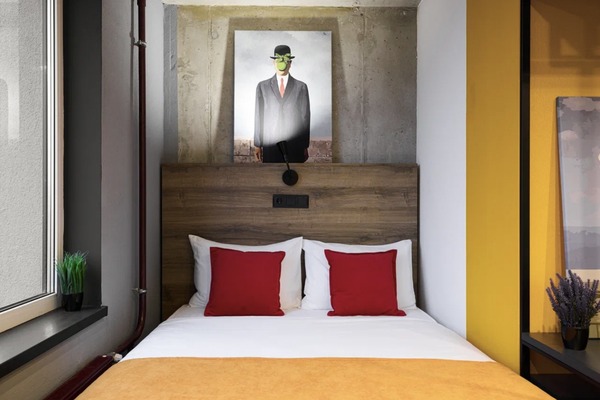 Сдам однокомнатную (1-комн.) квартиру, Орджоникидзе ул, 44Ак2, Санкт-Петербург г