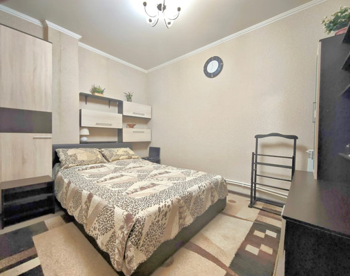 Продам двухкомнатную (2-комн.) квартиру, Мореходная ул, 4, Новороссийск г