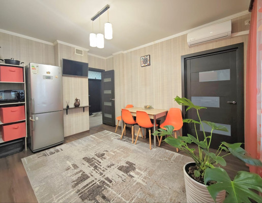 Продам двухкомнатную (2-комн.) квартиру, Мореходная ул, 4, Новороссийск г