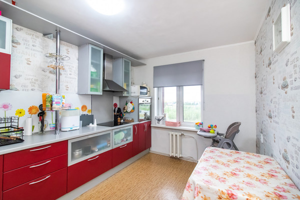 Продам однокомнатную (1-комн.) квартиру, Сирина ул, 76, Ханты-Мансийск г