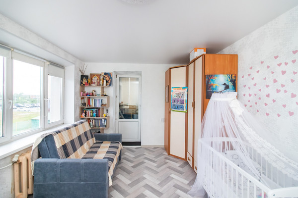 Продам однокомнатную (1-комн.) квартиру, Сирина ул, 76, Ханты-Мансийск г