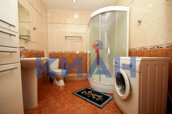 Продам однокомнатную (1-комн.) квартиру, Алексеева ул, 27, Красноярск г