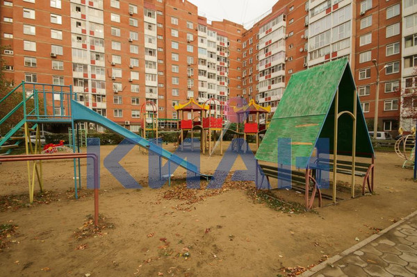 Продам однокомнатную (1-комн.) квартиру, Алексеева ул, 27, Красноярск г