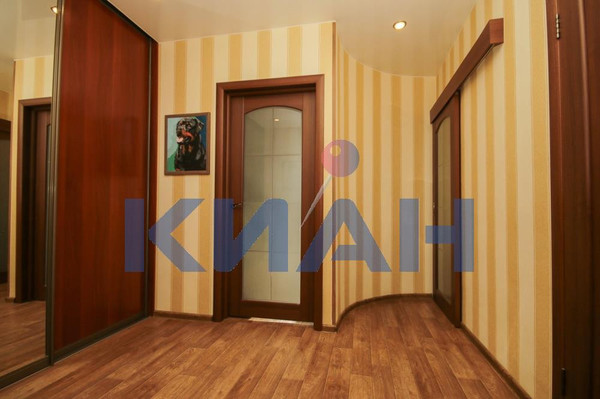Продам однокомнатную (1-комн.) квартиру, Алексеева ул, 27, Красноярск г