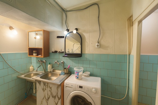 Продам комнату в 4-комн. квартире, Интернациональная ул, 12, Белореченск г