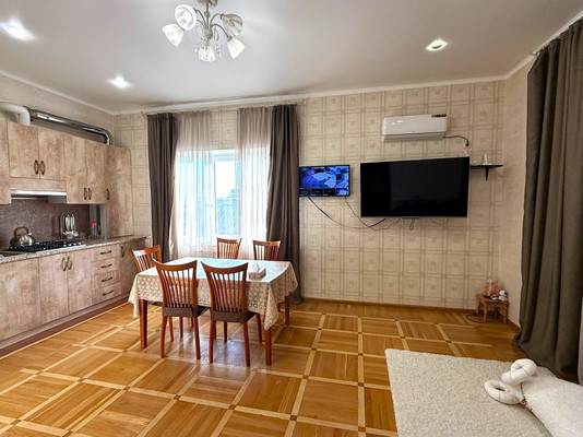 Продам дом, Профсоюзная ул, 65а, Апшеронск г, 0 км от города