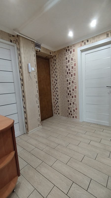 Продам двухкомнатную (2-комн.) квартиру, Лебедева ул, 46, Симферополь г