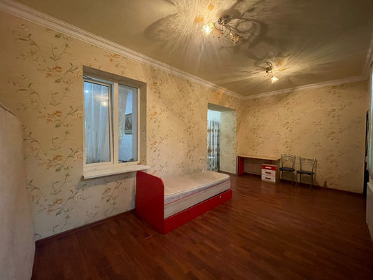 Продам трехкомнатную (3-комн.) квартиру, Фучика ул, 6, Нальчик г