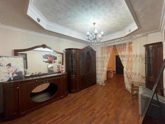 Продам трехкомнатную (3-комн.) квартиру, Фучика ул, 6, Нальчик г