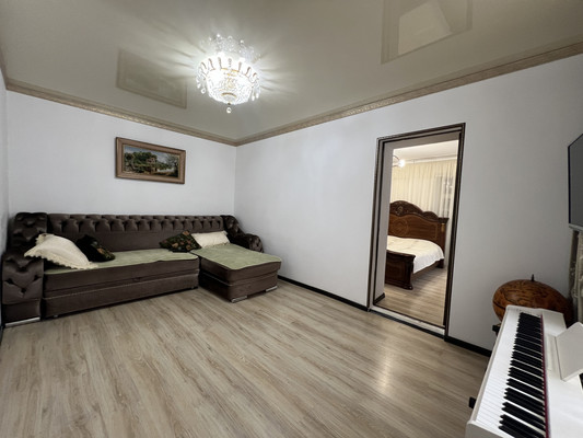 Продам дом, Орджоникидзе ул, 162, Нальчик г, 0 км от города