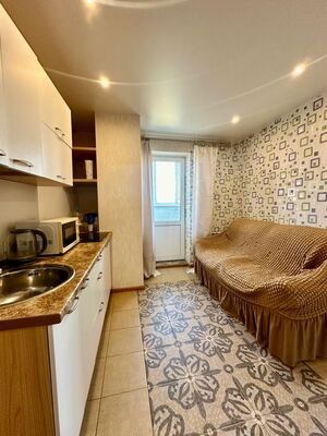 Продам однокомнатную (1-комн.) квартиру, 2-й Хлыновский пер, 1, Киров г