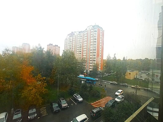 Продам трехкомнатную (3-комн.) квартиру, 9-я Северная линия, 17, Москва г