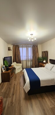 Продам трехкомнатную (3-комн.) квартиру, Маршала Савицкого ул, 20к1, Москва г
