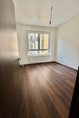 Продам трехкомнатную (3-комн.) квартиру, Ленинградское ш, 228к7, Москва г