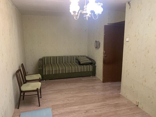 Продам трехкомнатную (3-комн.) квартиру, Домодедовская ул, 24к1, Москва г