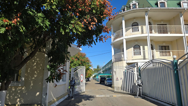 Продам двухкомнатную (2-комн.) квартиру, Пионерский пр-кт, 114Вк2, Анапа г