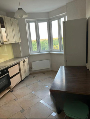 Продам двухкомнатную (2-комн.) квартиру, Южная ул, 25, Дрожжино рп