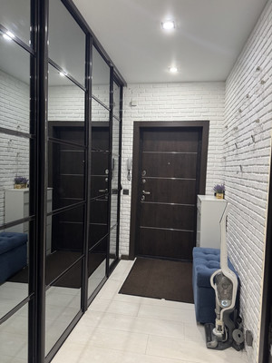 Продам двухкомнатную (2-комн.) квартиру, Дмитровская ул, 30, Базарово д