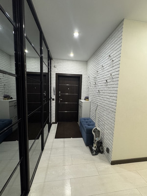 Продам двухкомнатную (2-комн.) квартиру, Дмитровская ул, 30, Базарово д