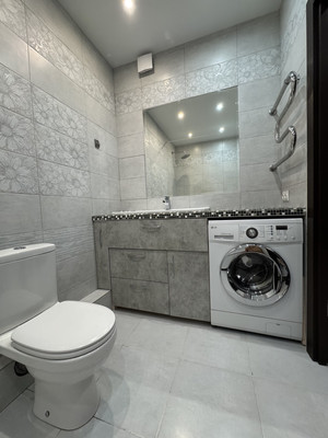 Продам двухкомнатную (2-комн.) квартиру, Дмитровская ул, 30, Базарово д