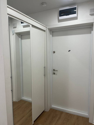 Сдам двухкомнатную (2-комн.) квартиру, Новоостаповская ул, 7к1, Москва г