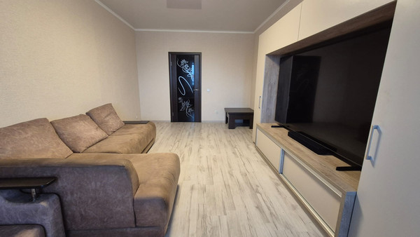 Продам двухкомнатную (2-комн.) квартиру, Дзержинского пр-кт, 221, Новороссийск г
